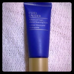 Estée Lauder Micro Cleansing Foam